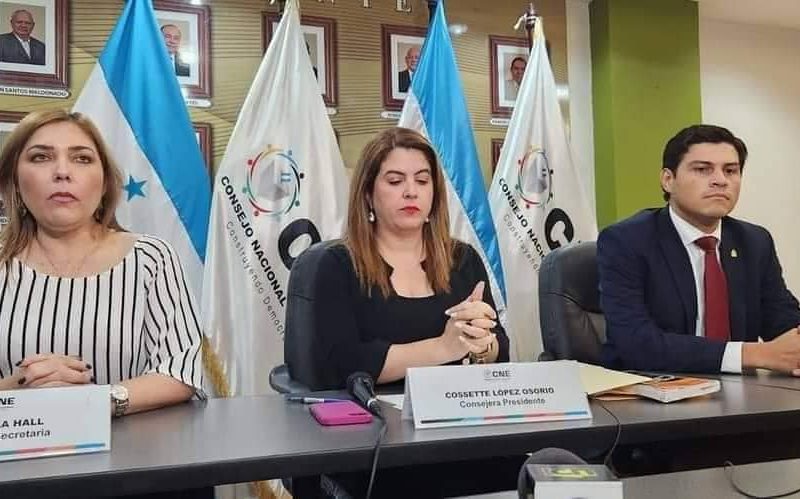 Acusaciones de fraude electoral presunto intensifican la crisis política en Honduras