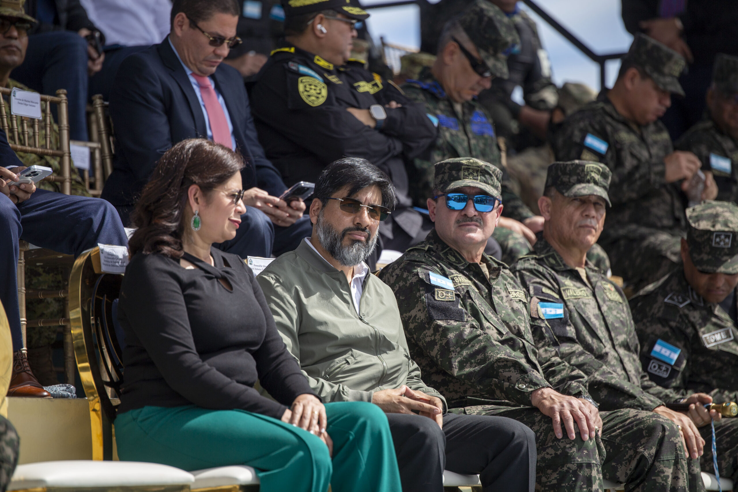 Fiscalía destapa plan de asesinato a Mel Zelaya en medio de burlas y controversia