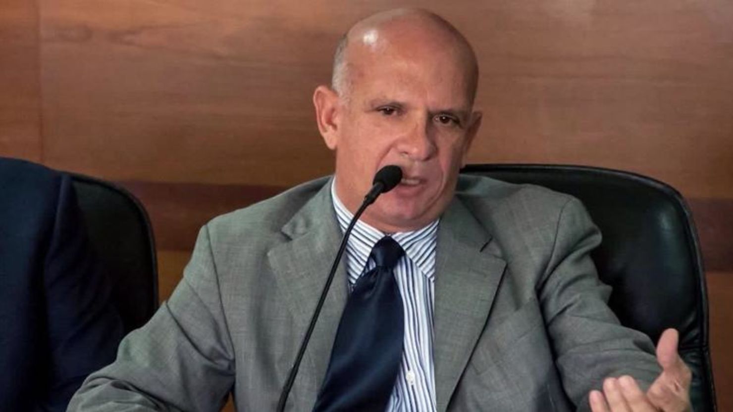 Manuel Zelaya bajo la lupa: extradición y los señalamientos de Hugo “El Pollo” Carvajal