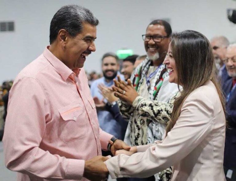 Zelaya en Honduras: repercusiones políticas tras la caída de Maduro