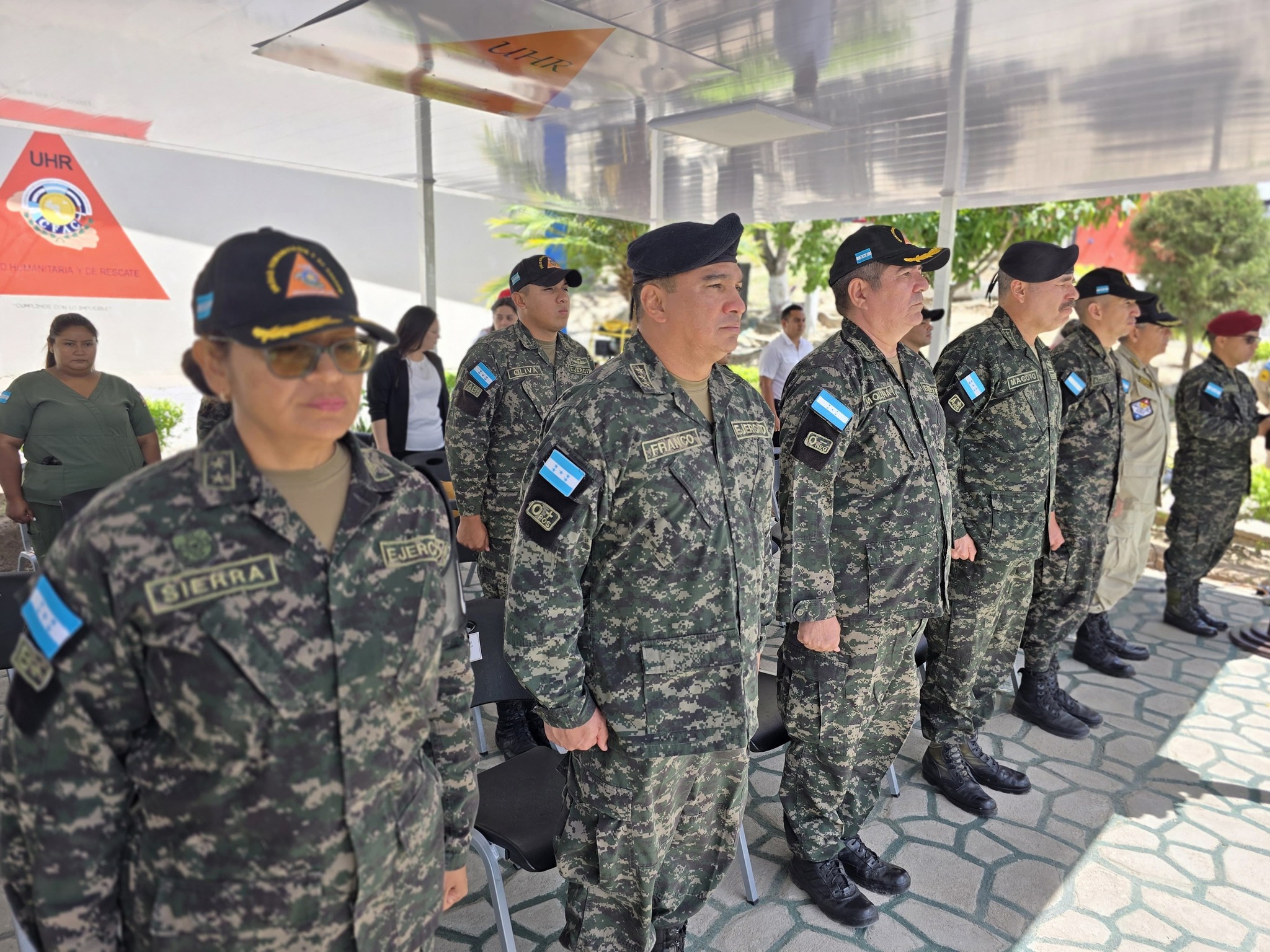 La imparcialidad militar en Honduras bajo escrutinio por aumentos salariales