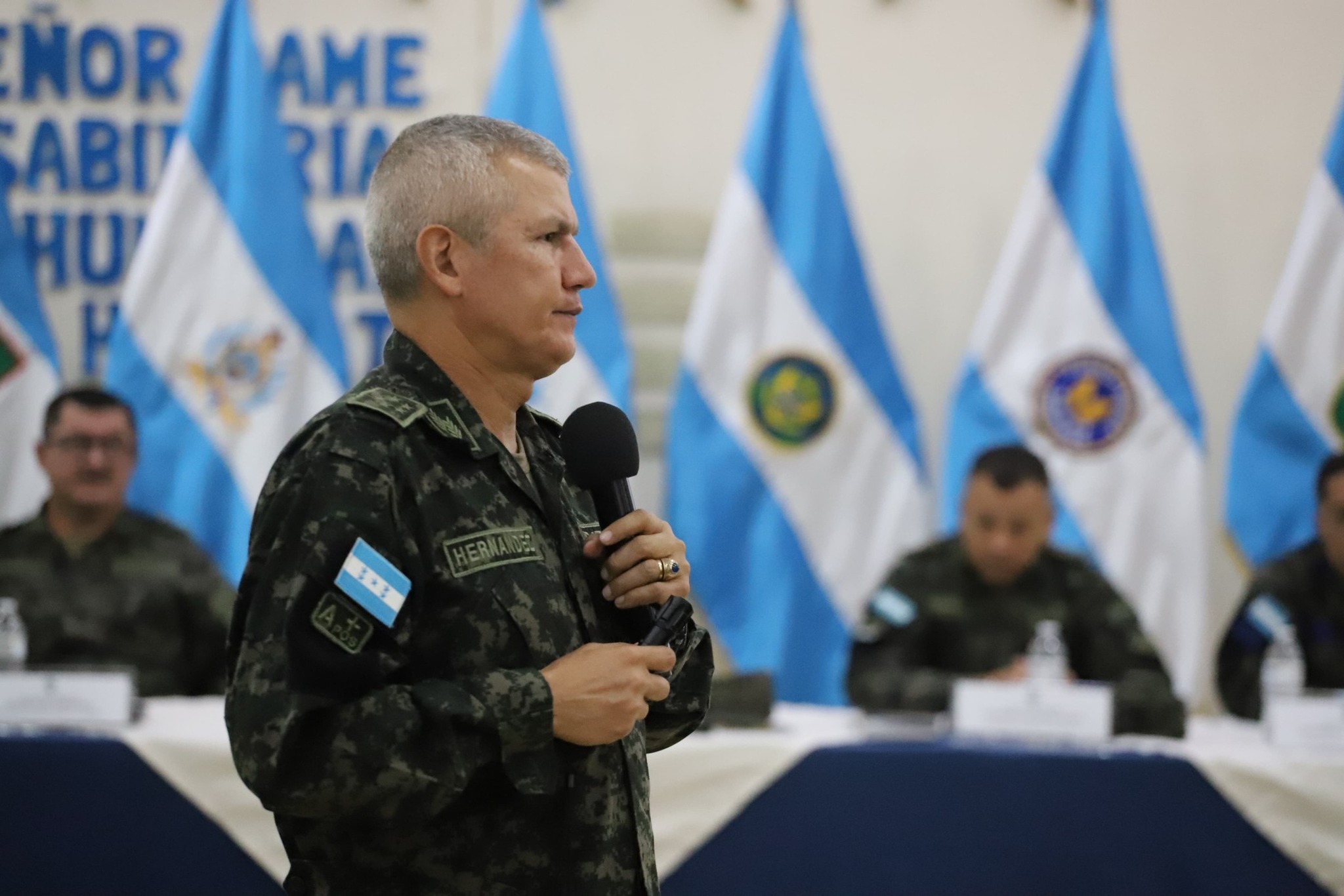 Honduras electoral: Militares bajo el ojo público